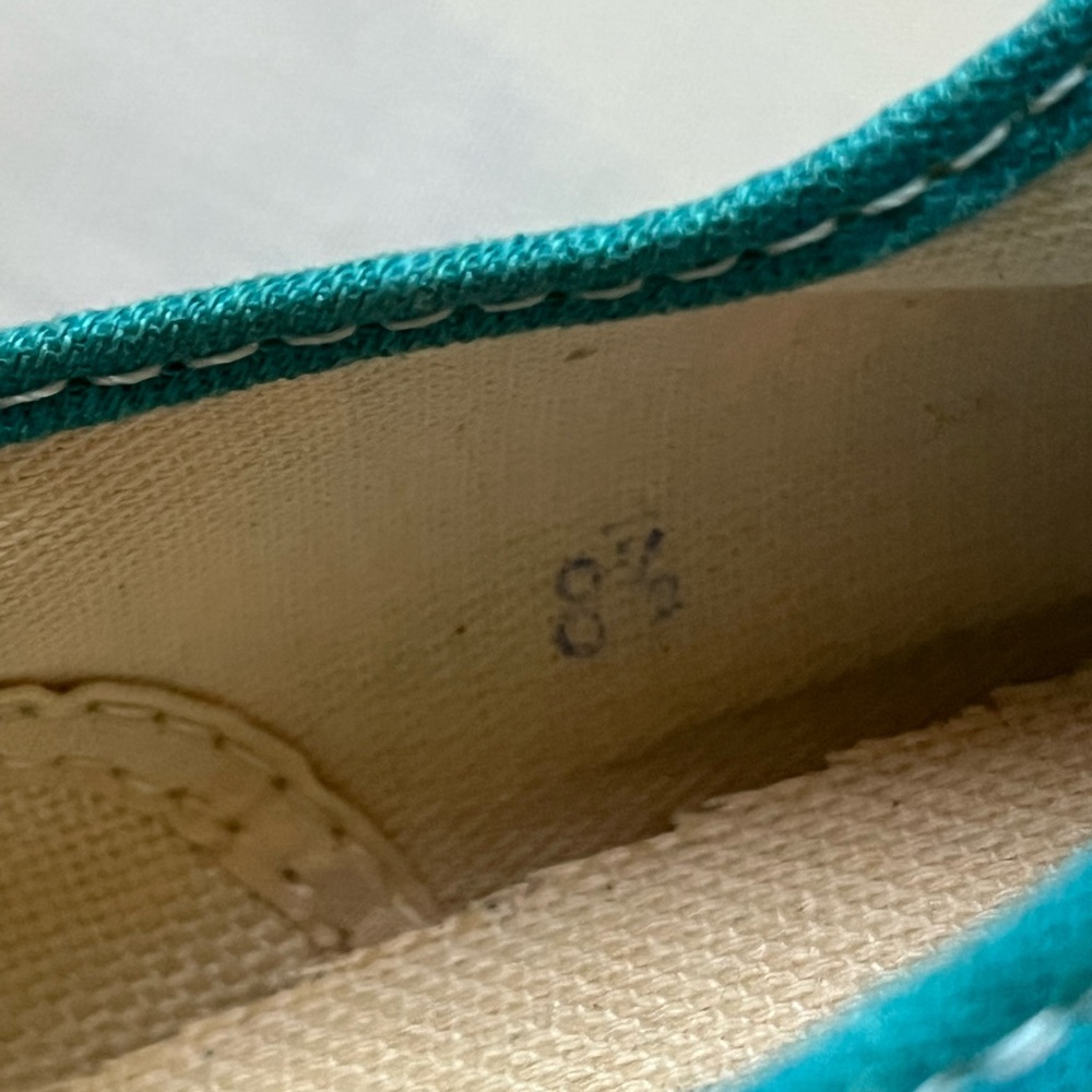 RARE Vintage Vans x Disney Teal Winnie the Pooh Sneakers - Men’s 8.5 Women’s 10 - Picture 14 of 16